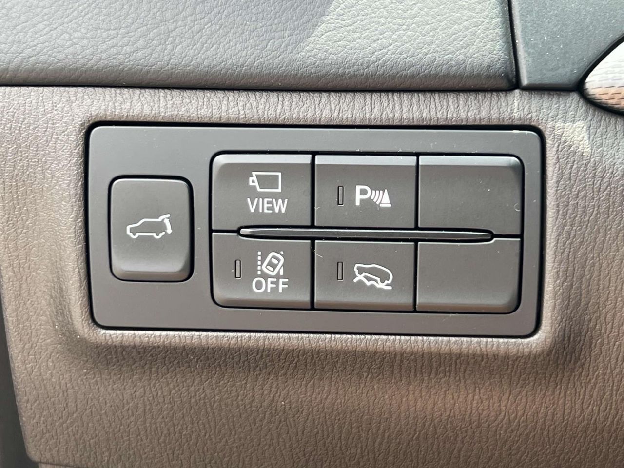 2023 Mazda CX-9 Signature photo 18