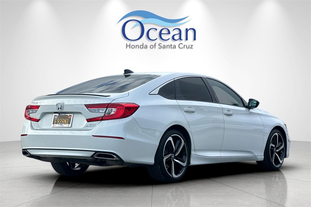 2022 Honda Accord Sport 2.0T photo 4