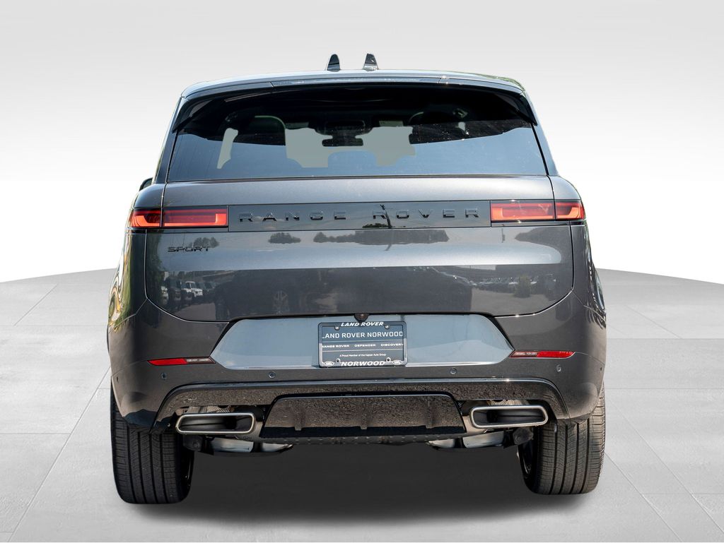 2025 Land Rover Range Rover Sport SE photo 5