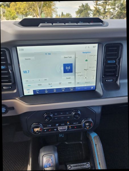 2024 Ford Bronco Wildtrak photo 8