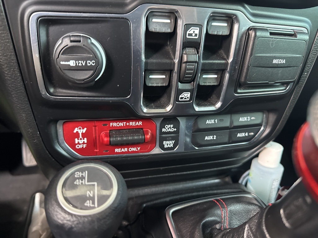 2020 Jeep Gladiator Rubicon photo 9