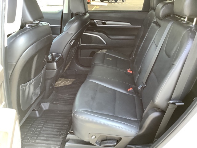2022 Kia Telluride LX photo 14