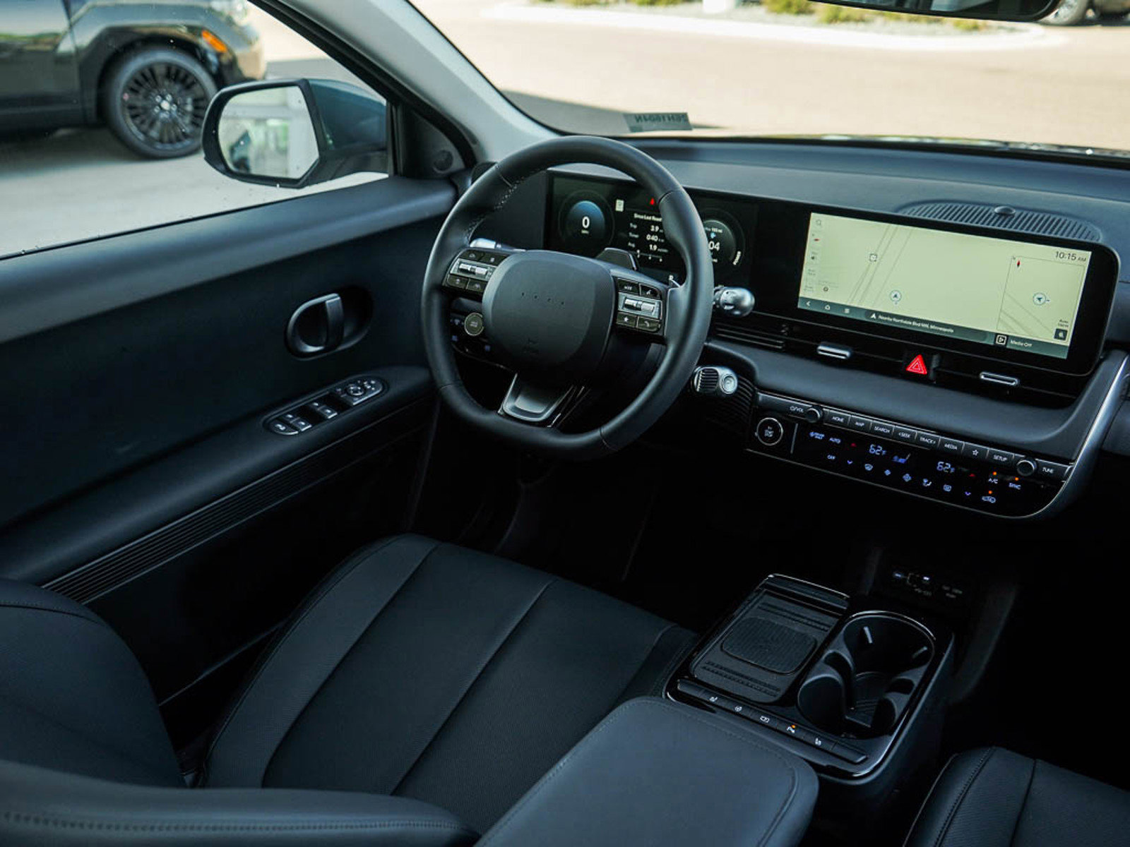2025 Hyundai Ioniq 5 SEL photo 12