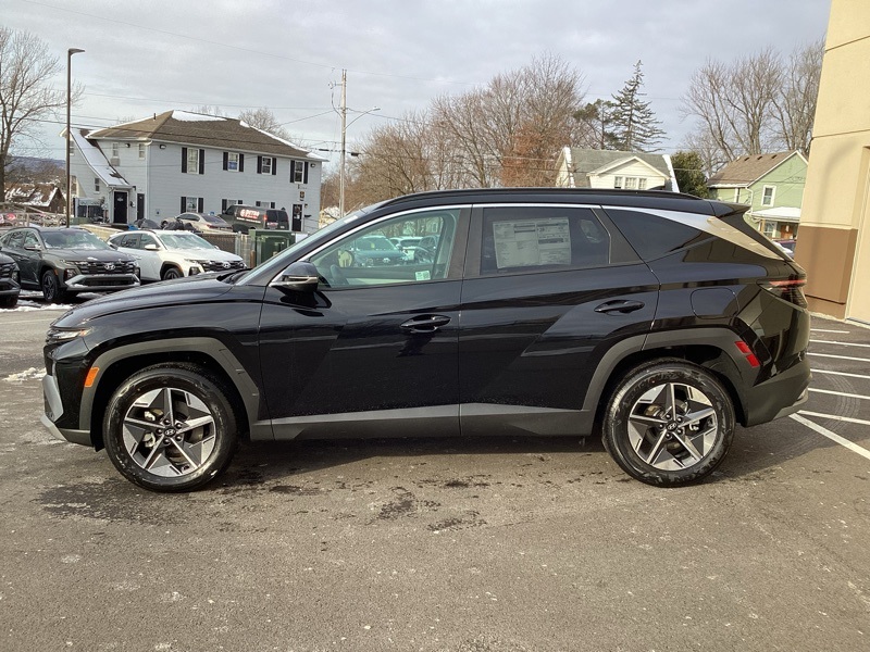 2025 Hyundai Tucson SEL Convenience photo 3