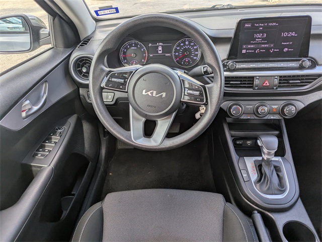 2023 Kia Forte LXS photo 14