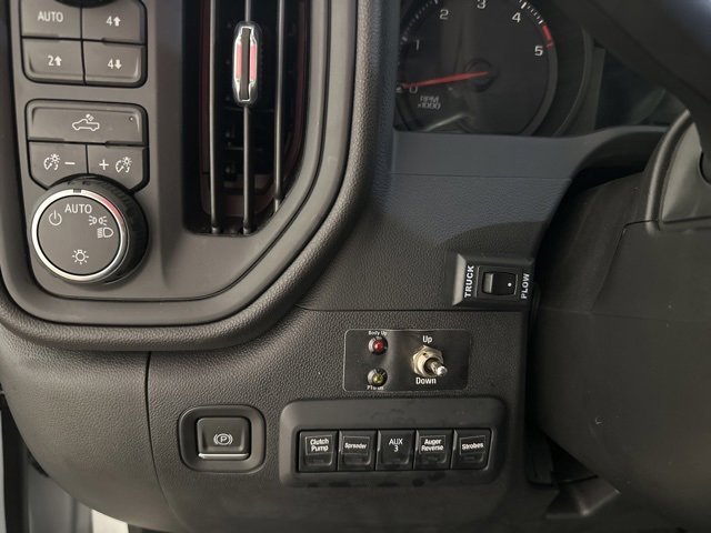 2024 Chevrolet Silverado 3500HD Work Truck photo 8