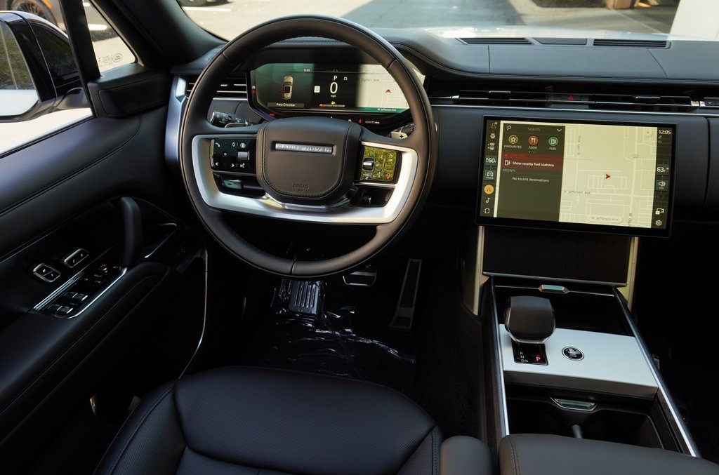 2025 LAND ROVER RANGE ROVER - Image 16