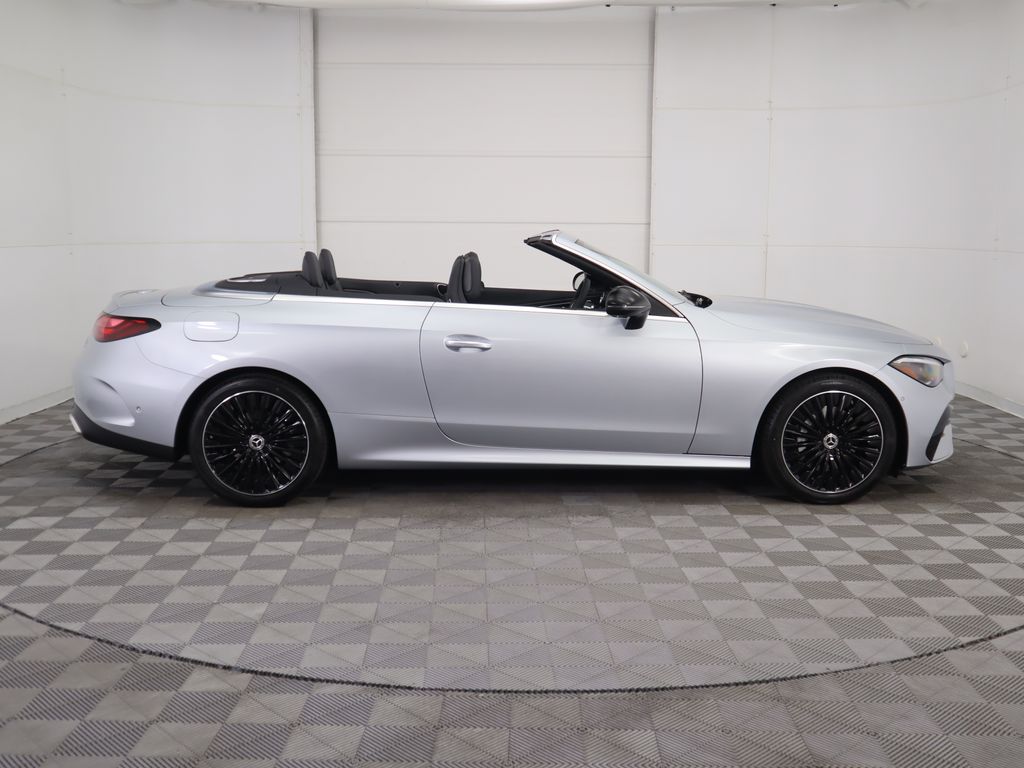 2025 Mercedes Benz CLE 300 4MATIC photo 4
