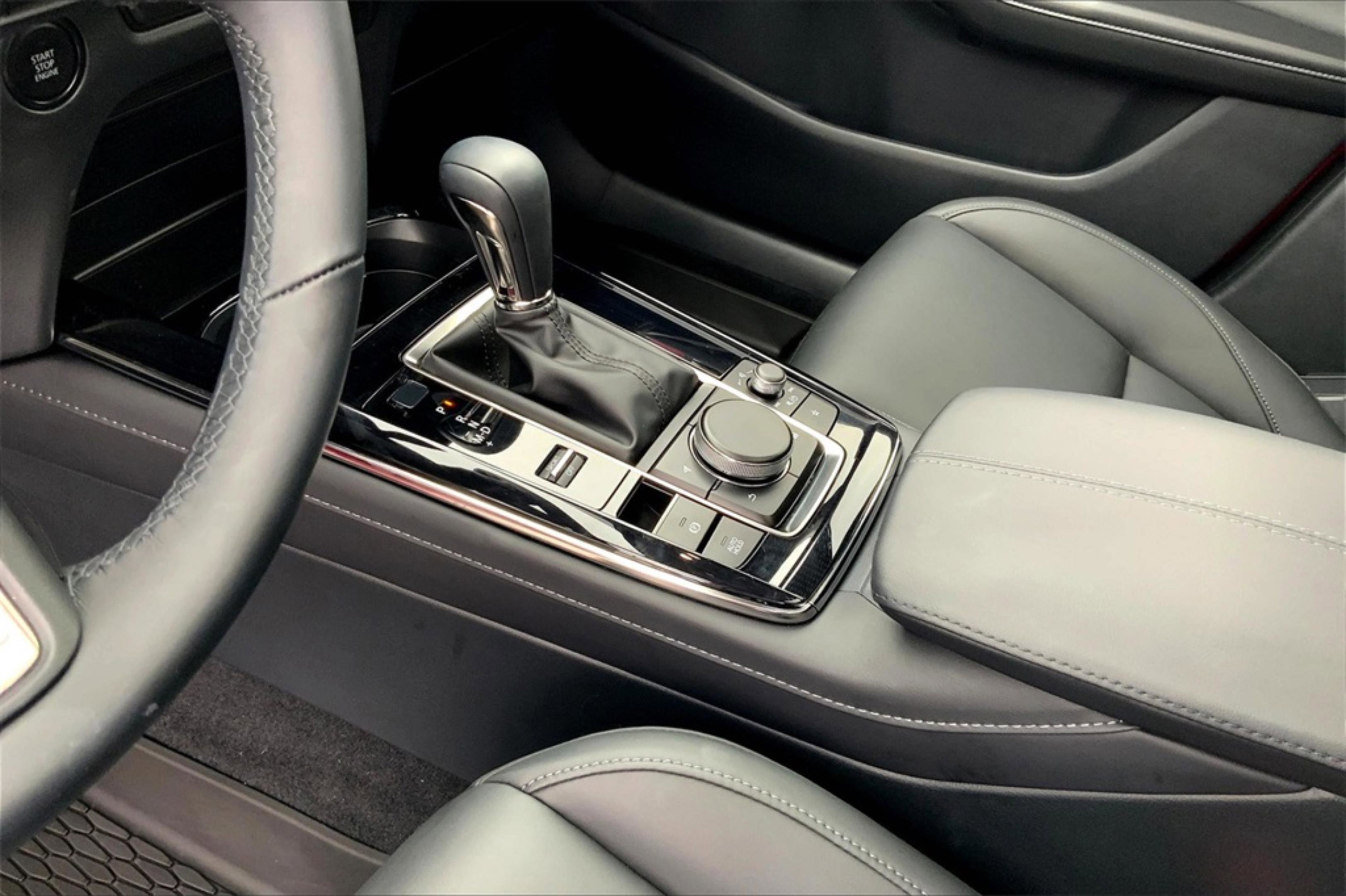 2025 Mazda CX-30 2.5 S Preferred photo 16