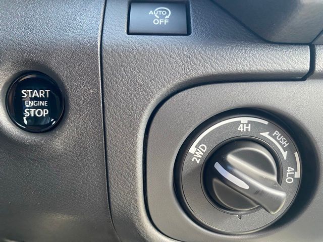 2026 Nissan Frontier SV photo 12