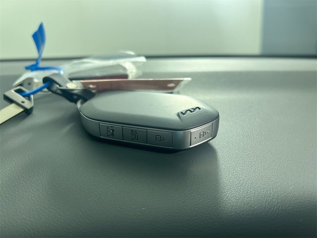 2025 Kia K4 LXS photo 29