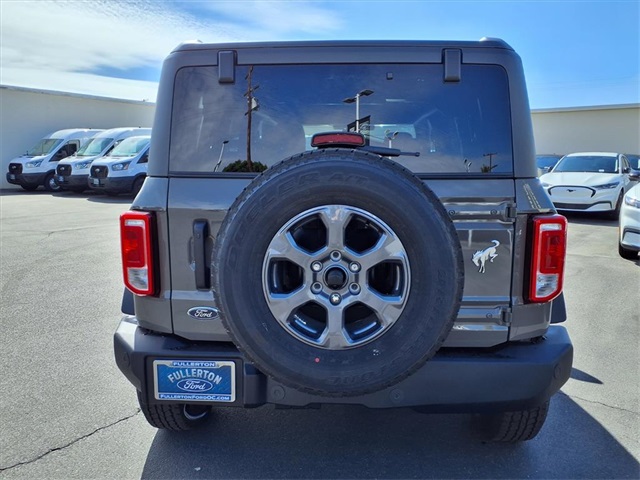 2025 Ford Bronco Big Bend photo 3