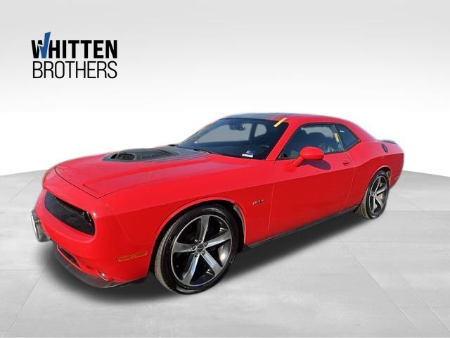 2015 Dodge Challenger R/T's photo