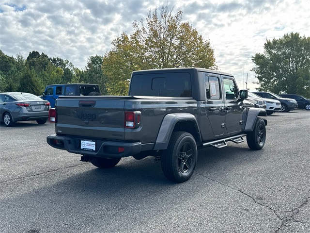 2021 Jeep Gladiator Sport photo 4