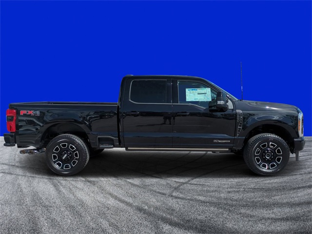 2025 Ford F-250 Platinum photo 2