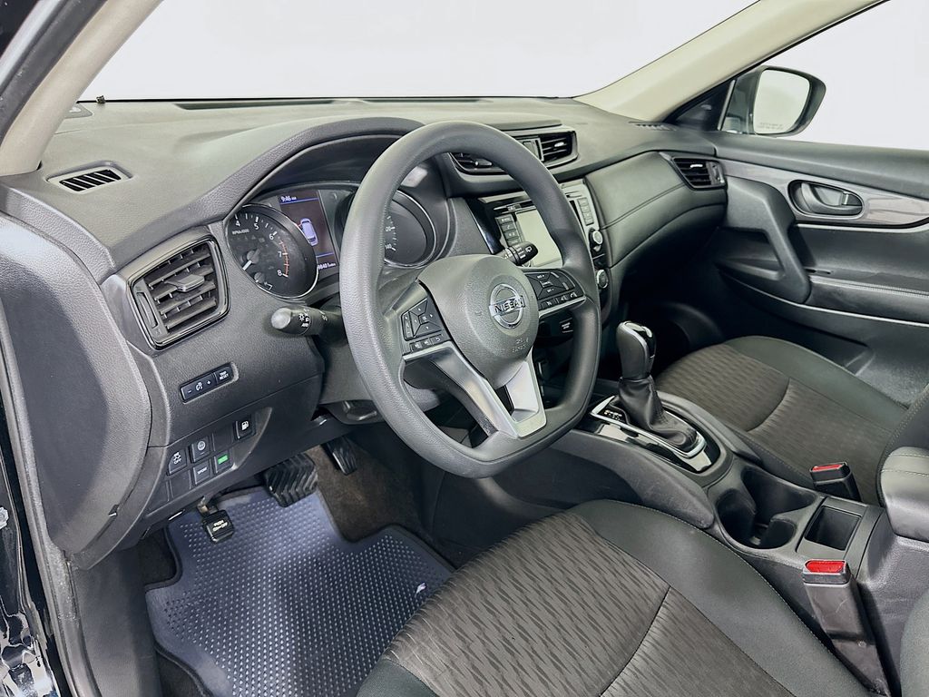 2020 Nissan Rogue S photo 9