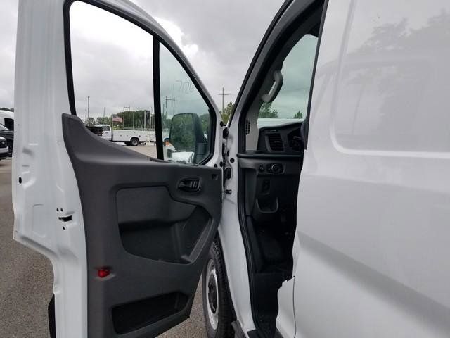 2025 Ford Transit XL photo 17