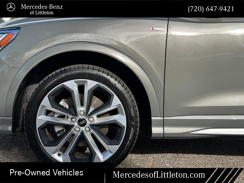 2021 Audi Q3 S line Premium Plus photo 9