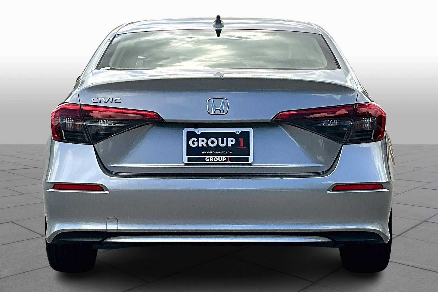 2022 Honda Civic EX photo 4