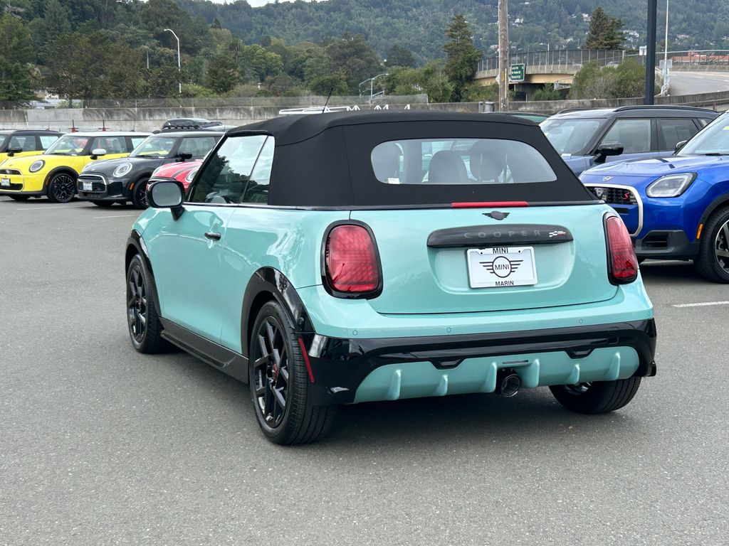 2026 Mini Cooper Convertible Iconic photo 3