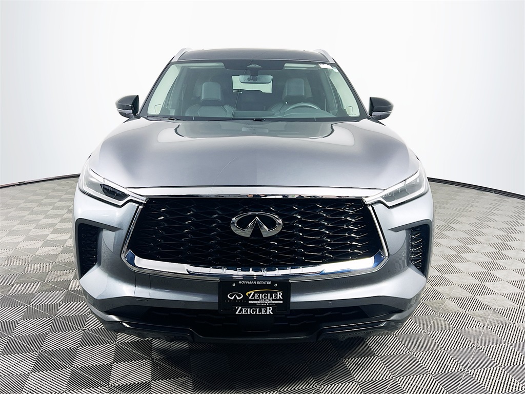 2025 Infiniti QX60 Luxe photo 3