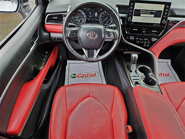 2021 Toyota Camry Hybrid XSE photo 10