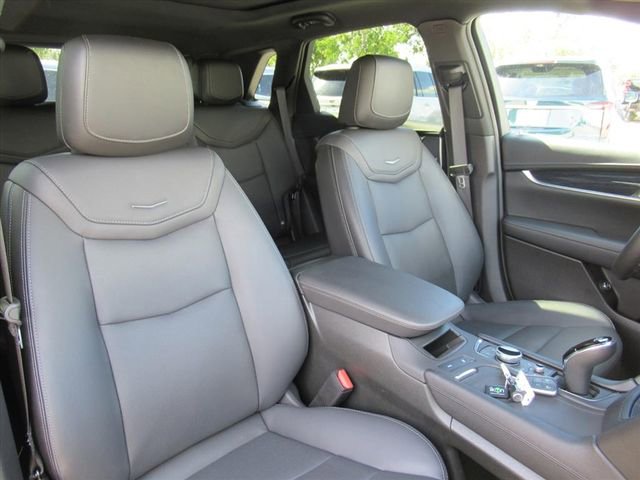 2025 Cadillac XT5 Premium Luxury photo 10