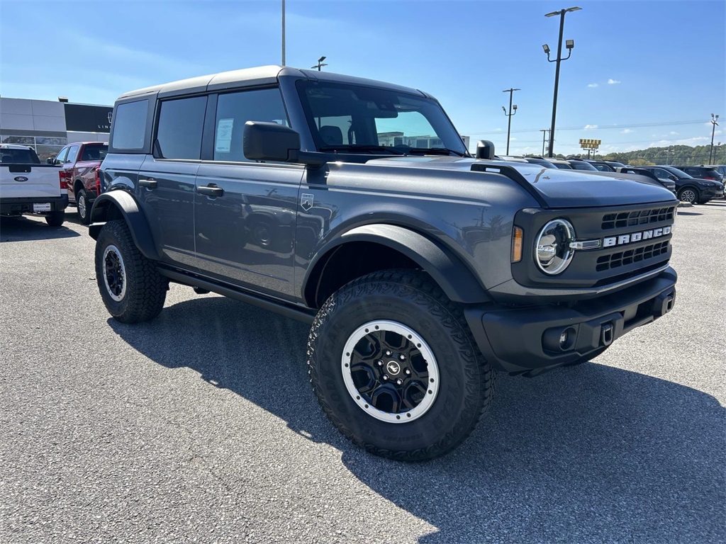 2025 Ford Bronco Big Bend photo 2