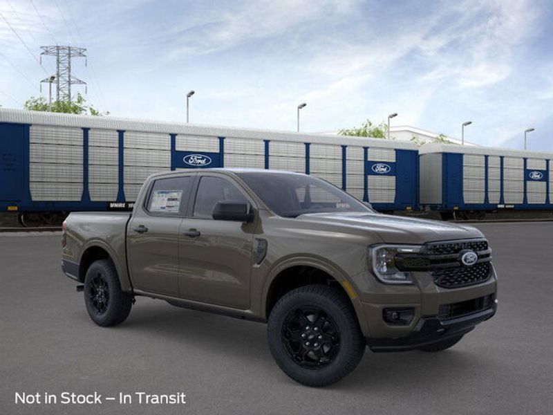2025 Ford Ranger XLT photo 5