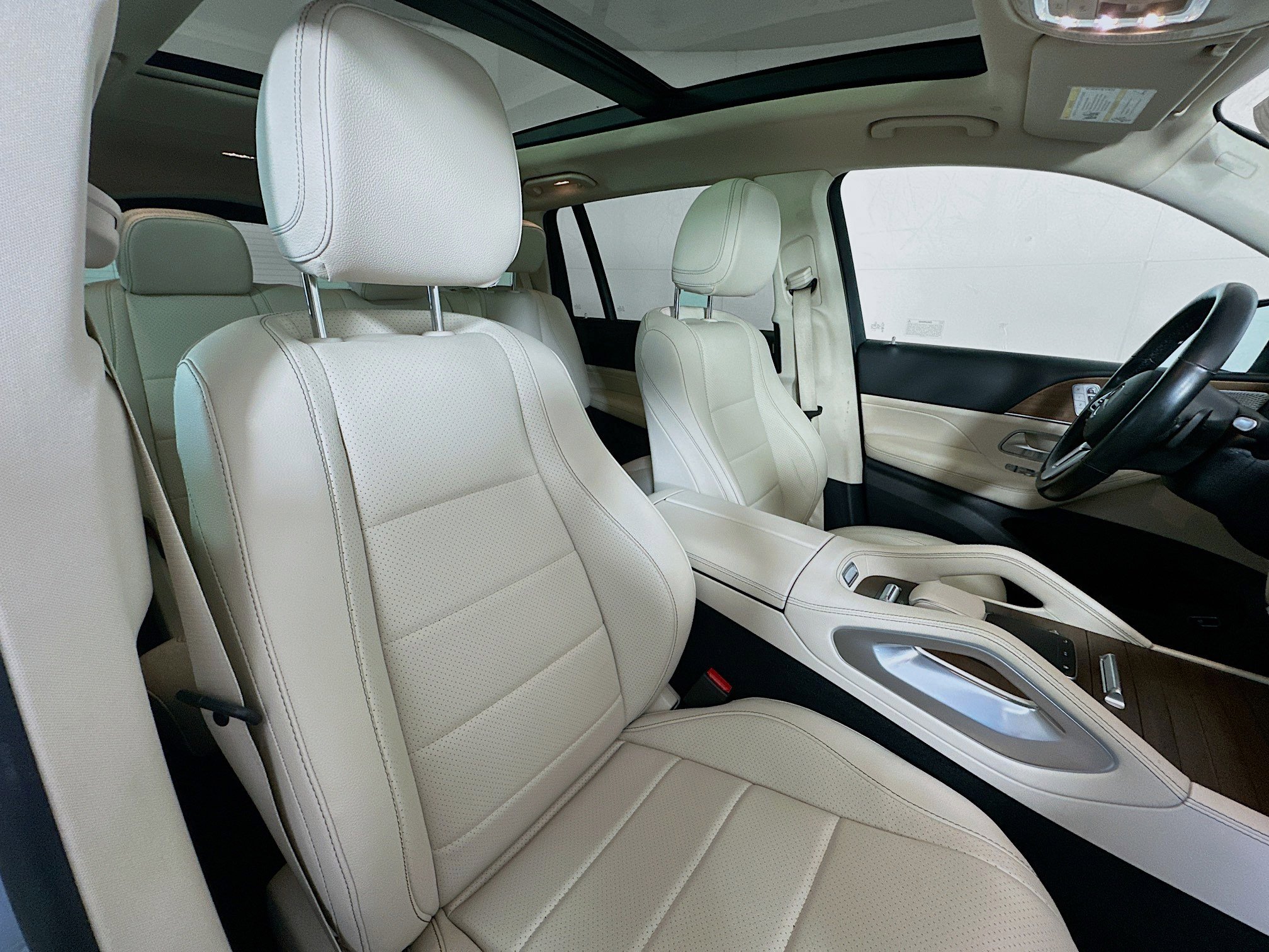2022 Mercedes Benz GLS 450 4MATIC photo 30