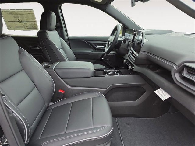 2026 Chevrolet Silverado EV LT photo 15