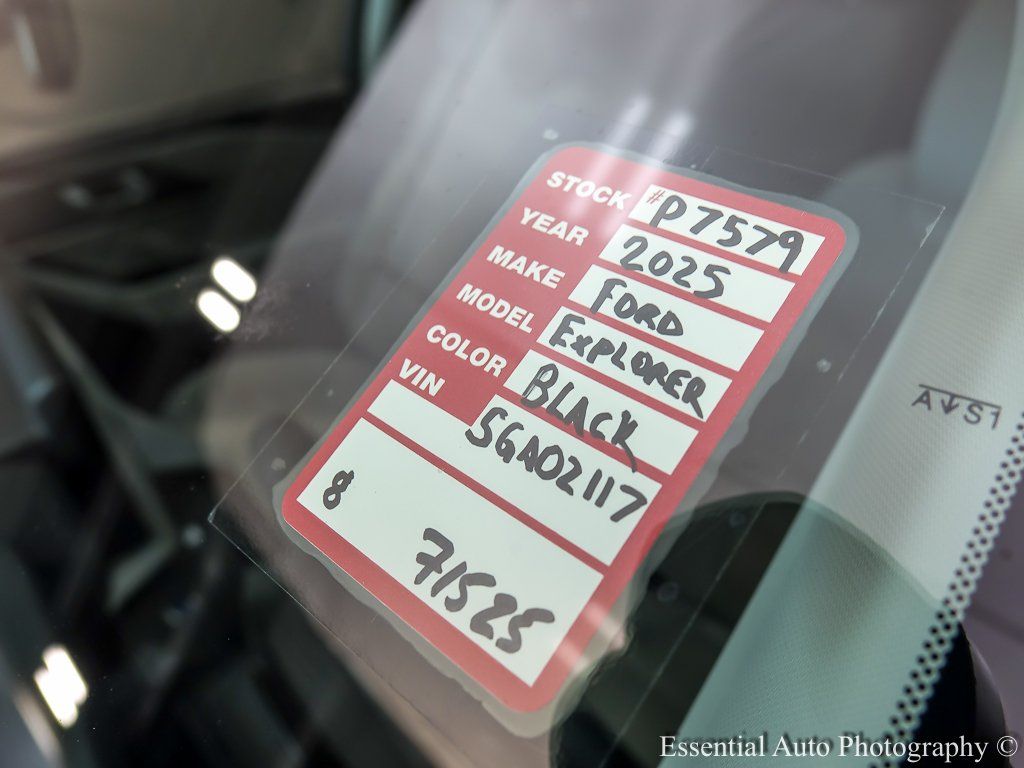 2025 FORD EXPLORER - Image 30