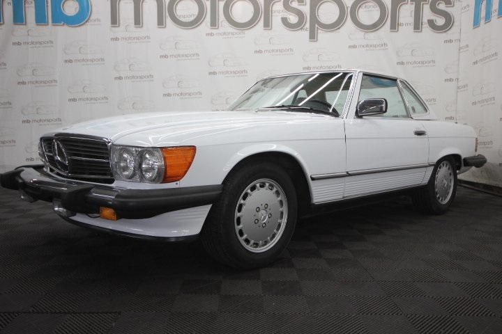1988 Mercedes-Benz 560's photo