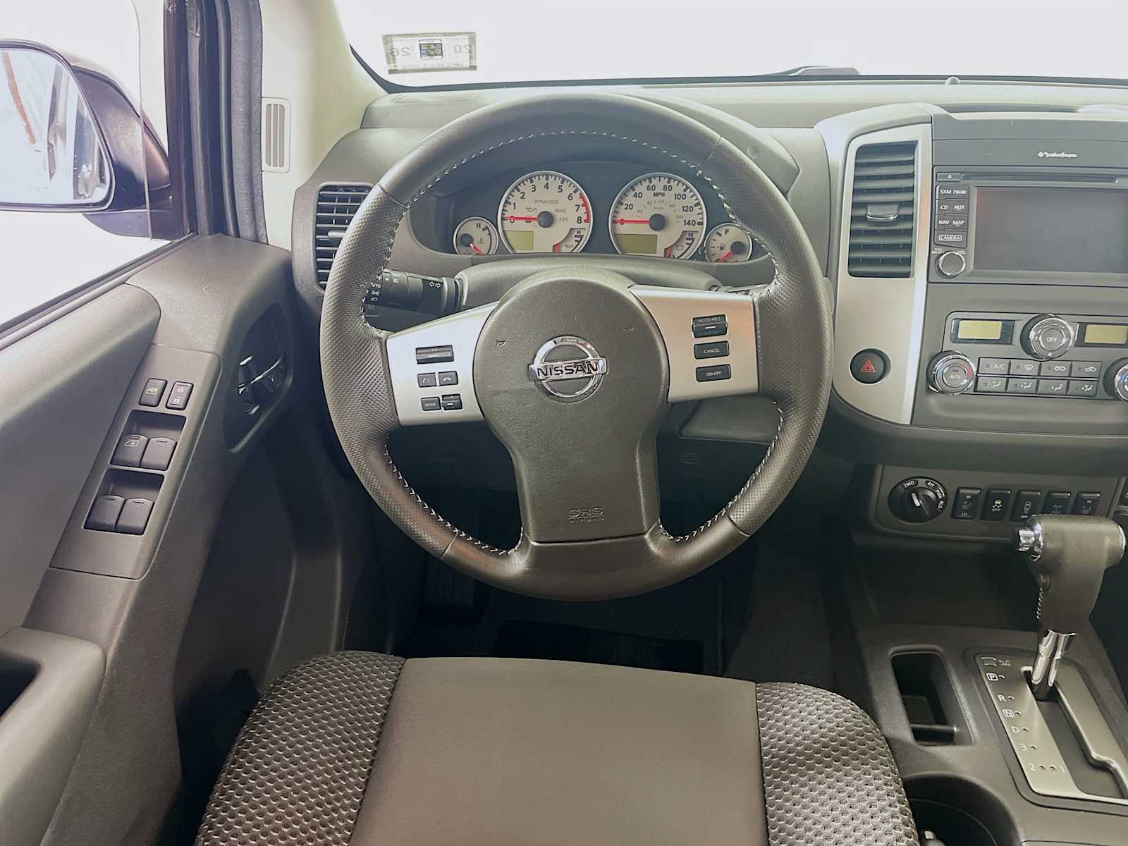 2019 Nissan Frontier PRO-4X photo 18