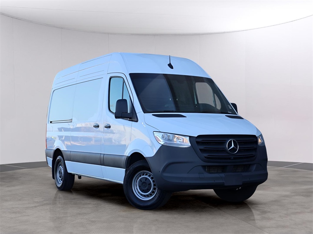 2024 Mercedes-Benz Sprinter Cargo Van Base's photo