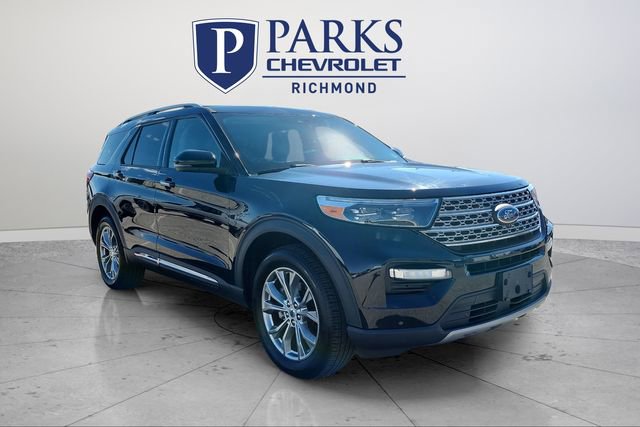 2022 Ford Explorer Limited's photo