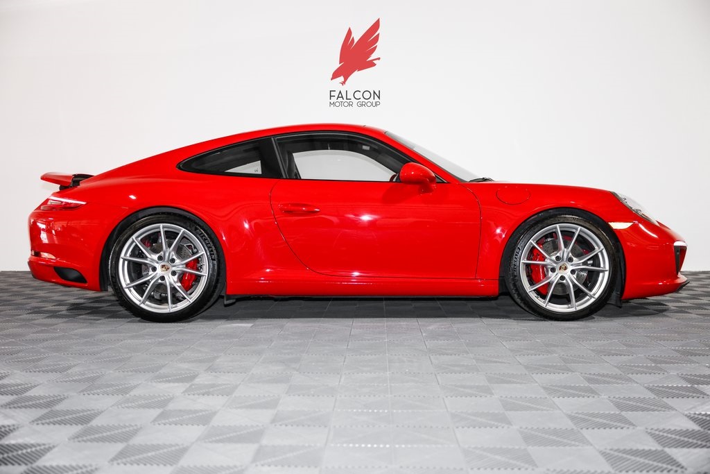 2018 Porsche 911 S's photo