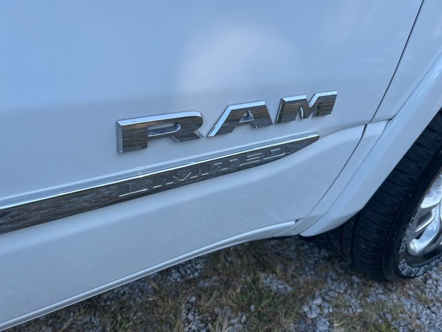 2023 Ram 1500 Limited photo 9