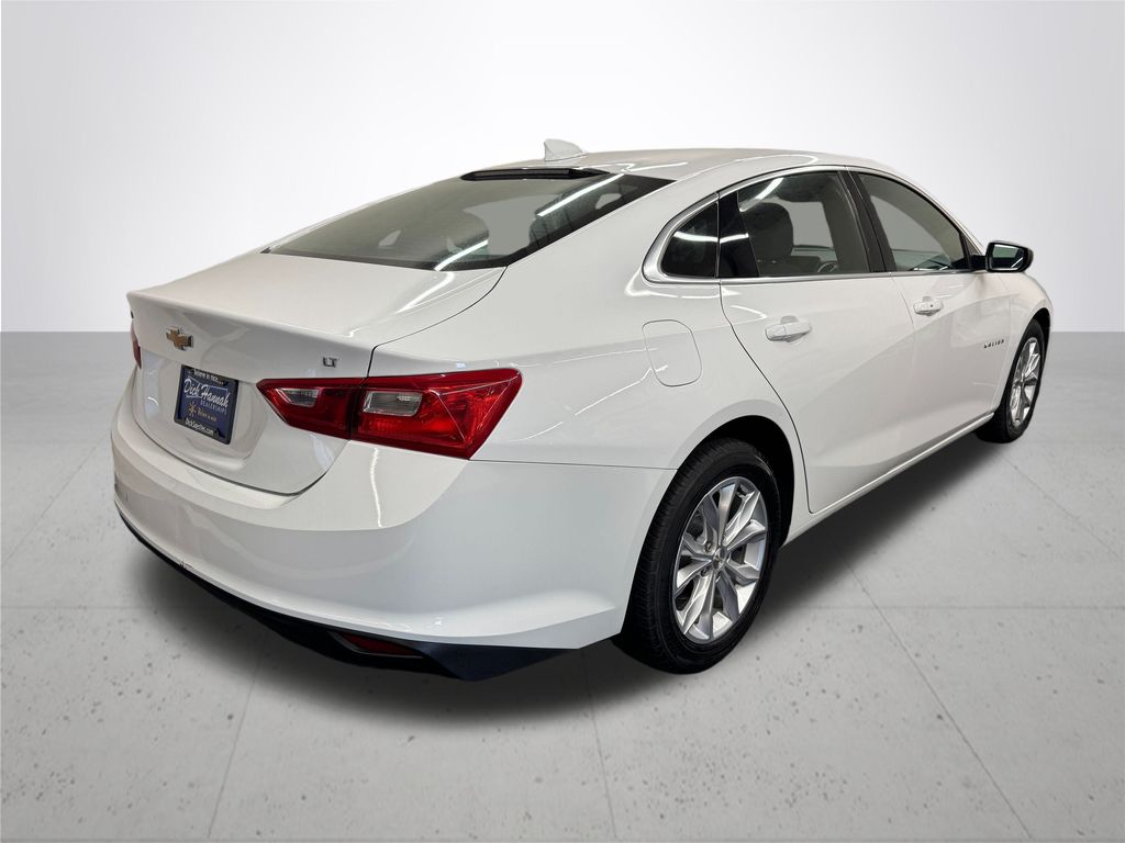 2023 Chevrolet Malibu 1LT photo 6