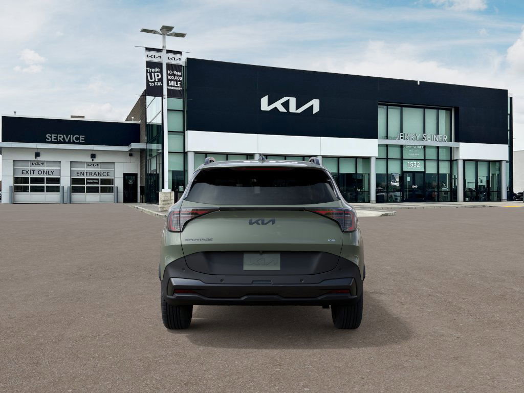 2026 Kia Sportage Plug-In Hybrid X-Line photo 4