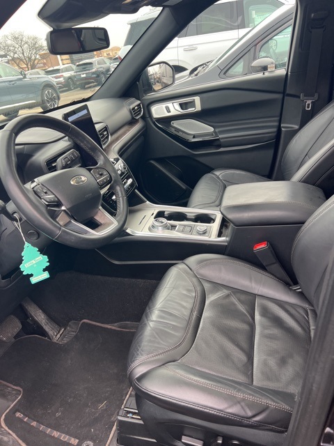 2023 FORD EXPLORER - Image 2