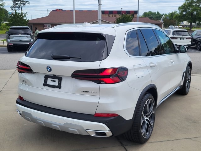 2026 Bmw X5 xDrive50e photo 2