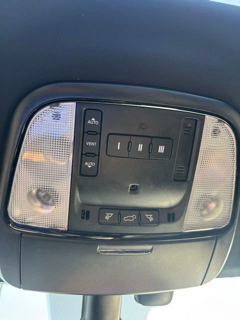 2022 Dodge Durango R/T photo 23