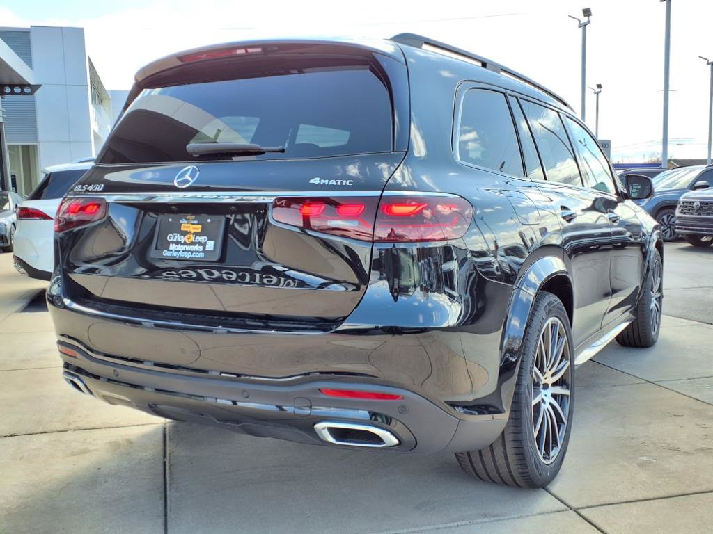 2025 Mercedes Benz GLS 450 4MATIC photo 11