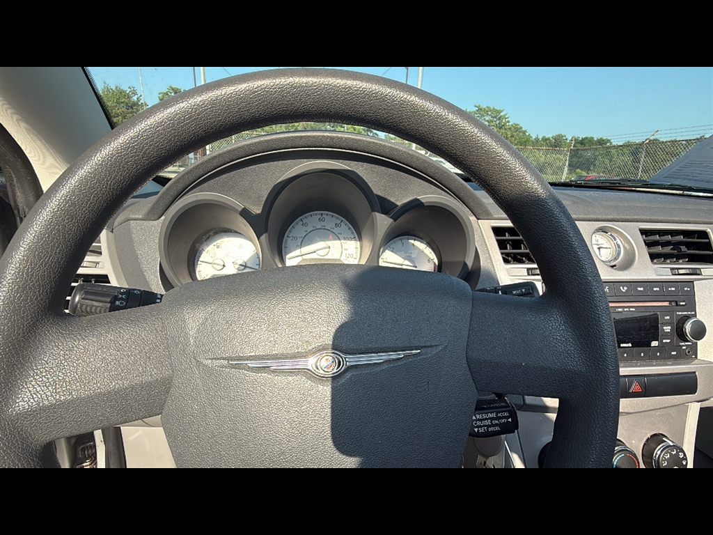 2008 Chrysler Sebring LX photo 12