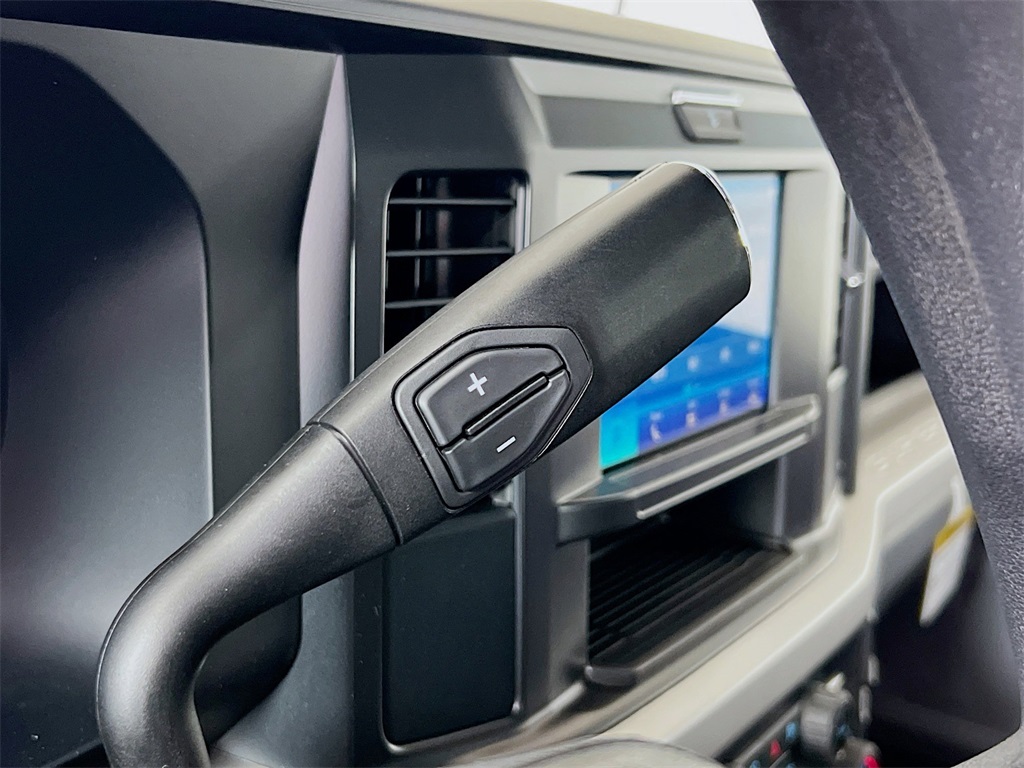 2026 Ford F-350 photo 9