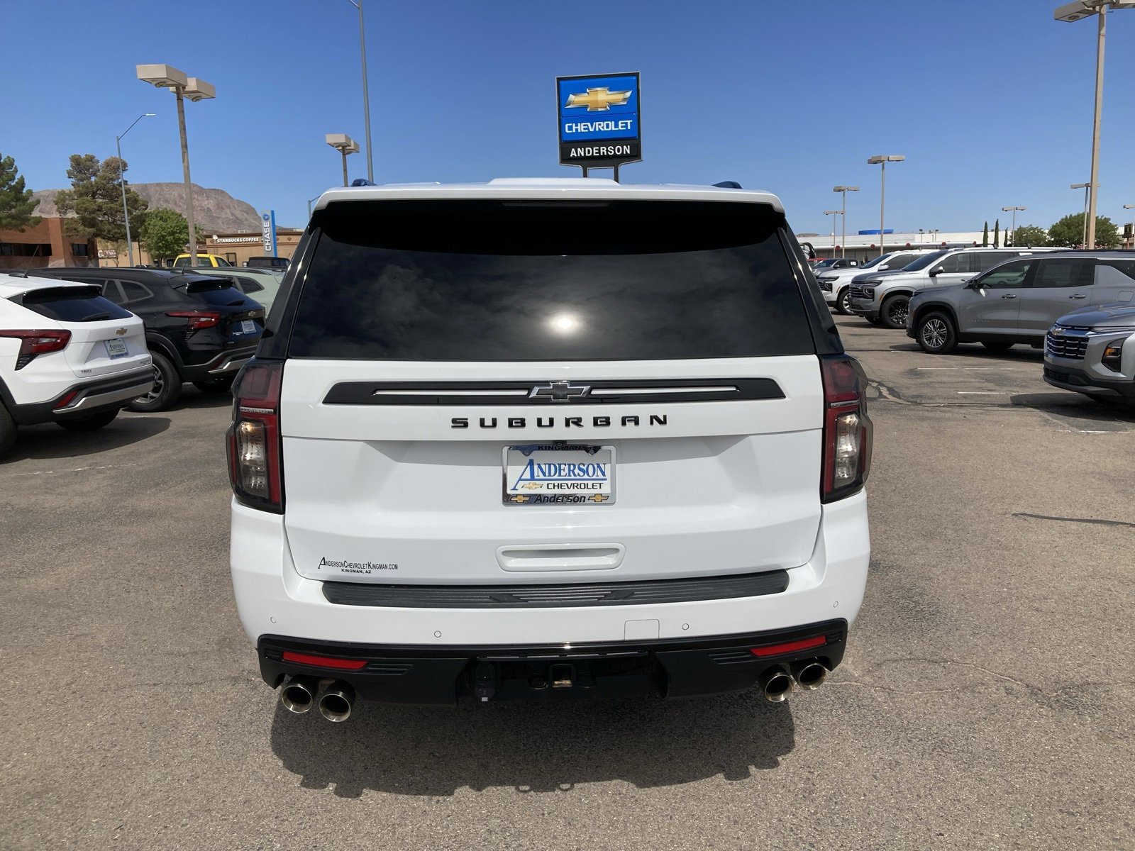 2024 Chevrolet Suburban Z71 photo 9