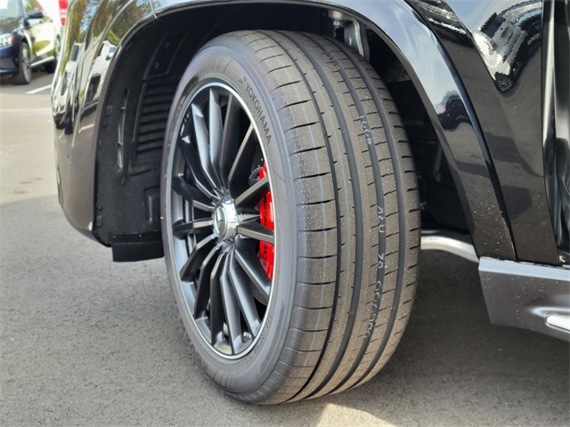 2026 Mercedes Benz GLS 63 AMG 4MATIC photo 34