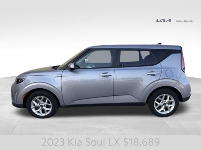 2023 Kia Soul LX photo 4