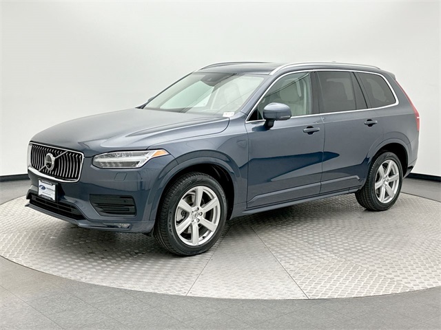 2021 Volvo XC90 Momentum
